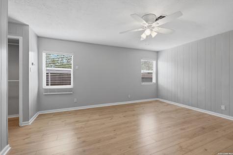 1022 Olney Drive San Antonio TX 78218
