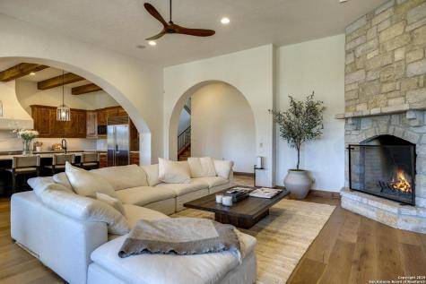 307 Augusta Boerne TX 78006