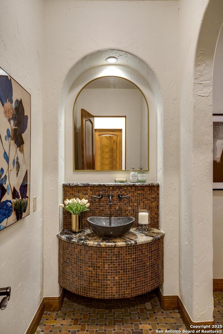 307 Augusta Boerne TX 78006