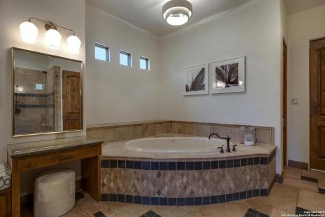 307 Augusta Boerne TX 78006