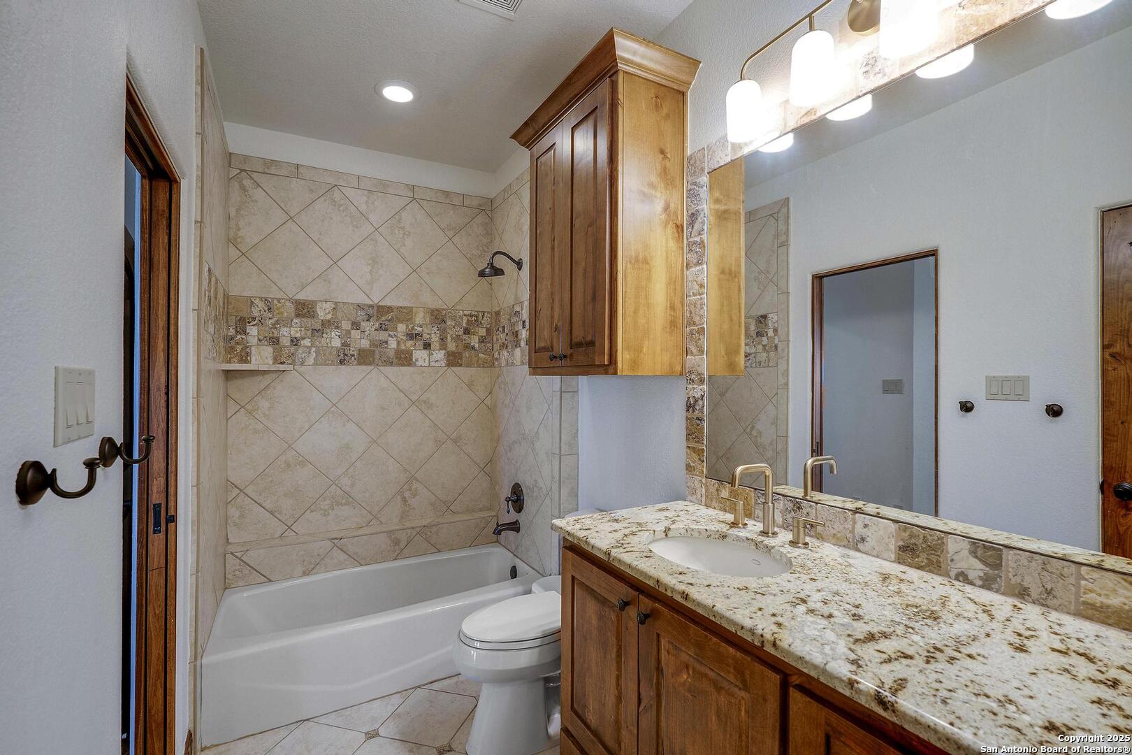 307 Augusta Boerne TX 78006