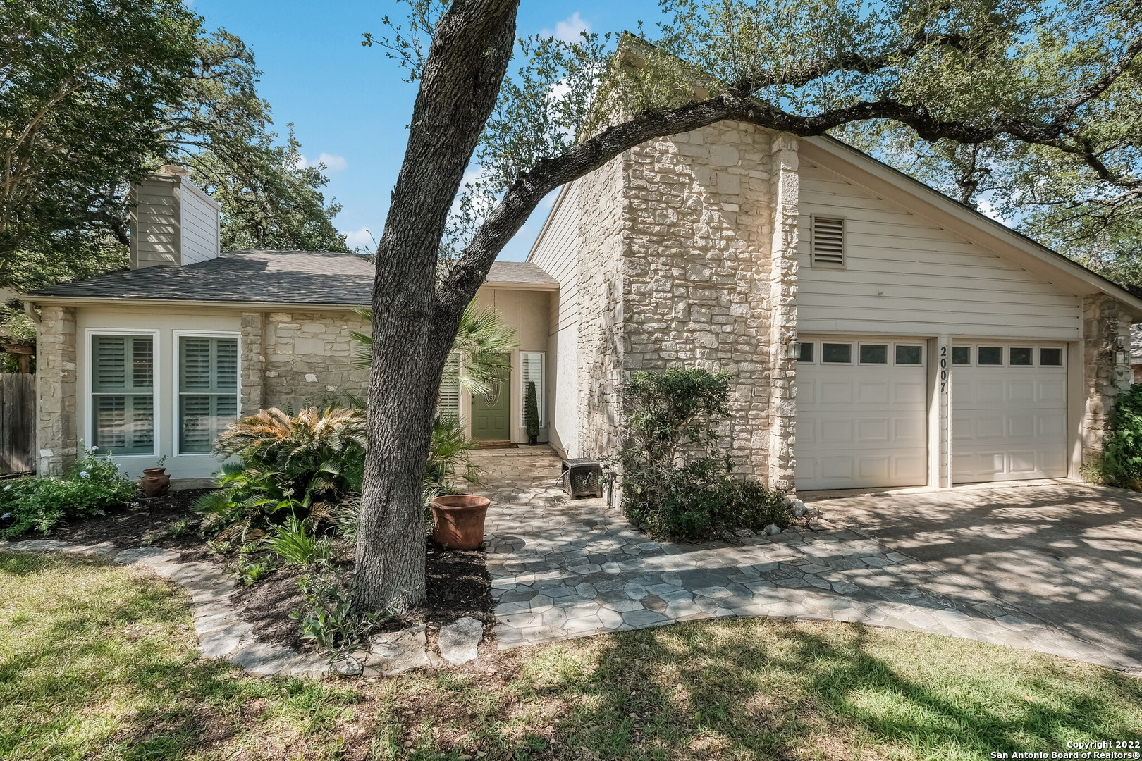 2007 Encino Cliff Street San Antonio TX 78259