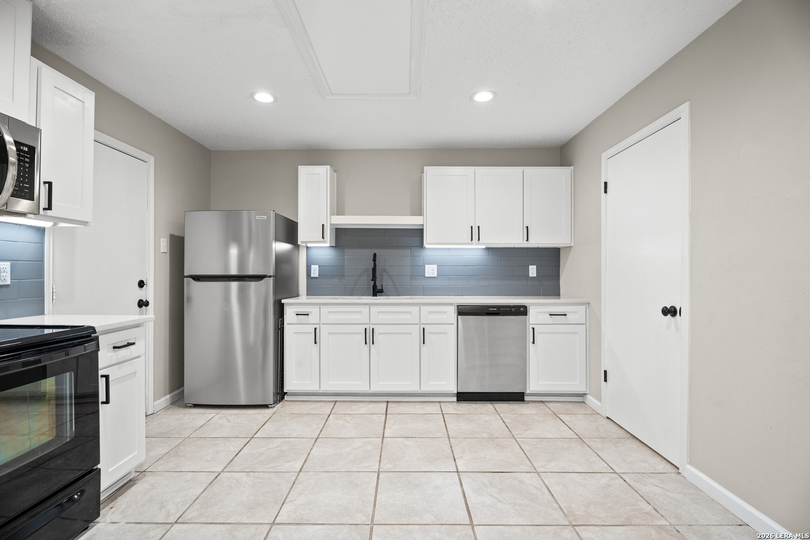 5546 Enchanted Draw San Antonio TX 78251