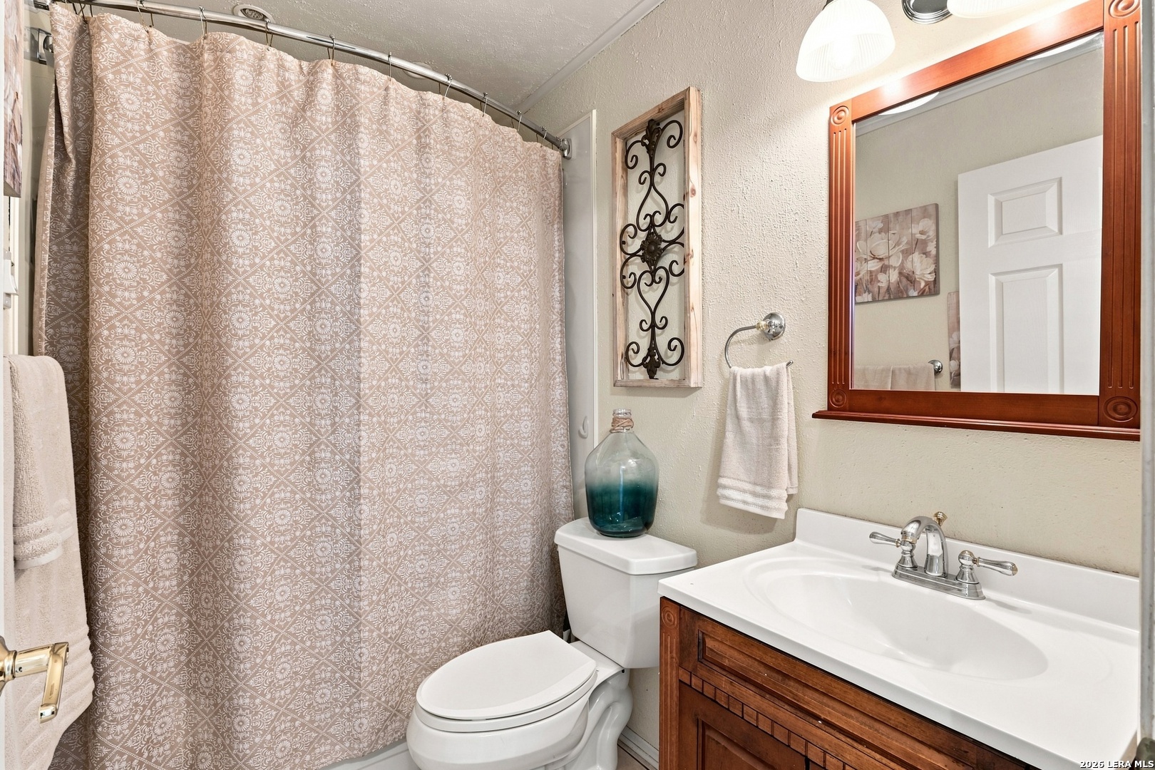 8371 Bent Waters San Antonio TX 78239