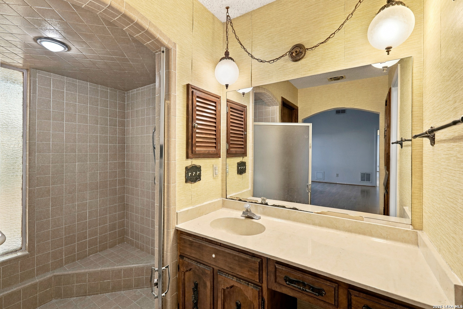 2230 Shadow Cliff Street San Antonio TX 78232