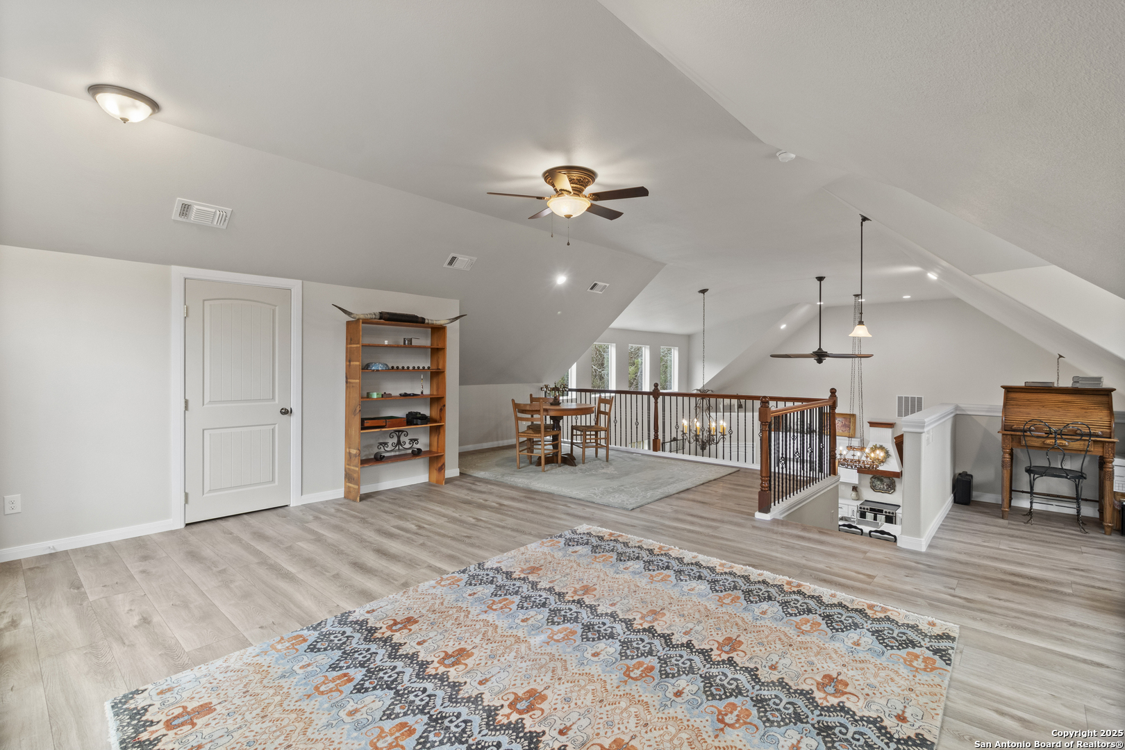 792 Alamo Beach Pipe Creek TX 78063