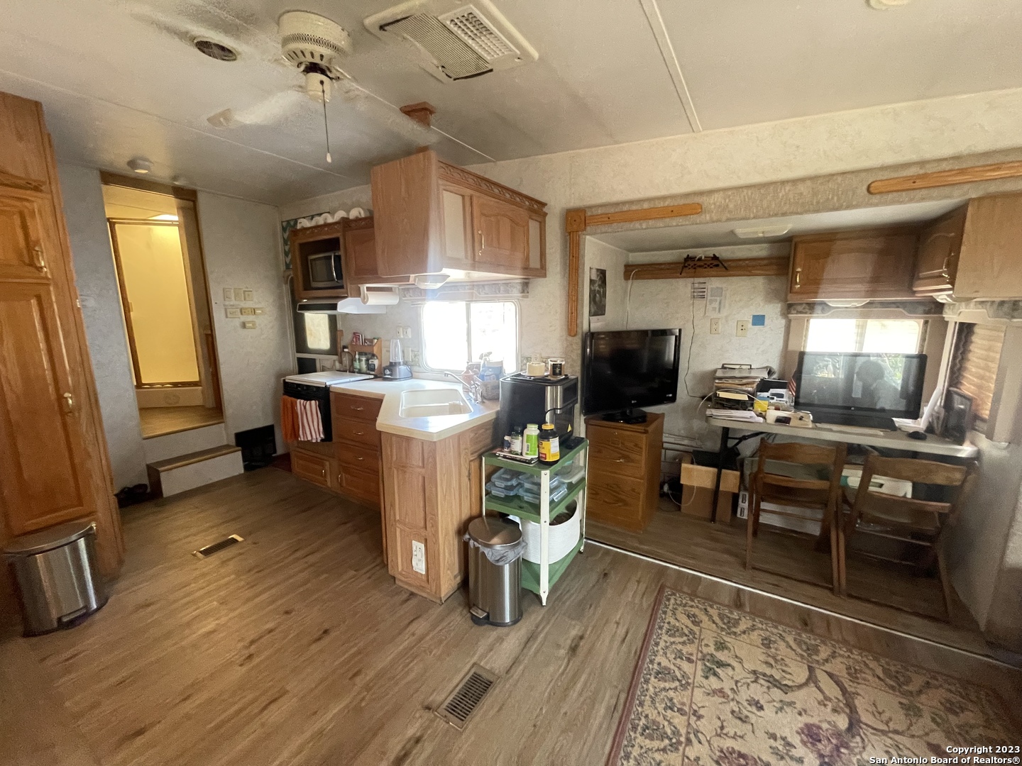 792 Alamo Beach Pipe Creek TX 78063