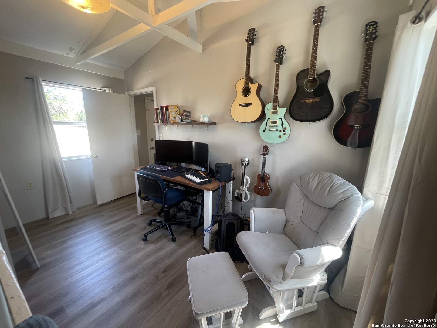 792 Alamo Beach Pipe Creek TX 78063