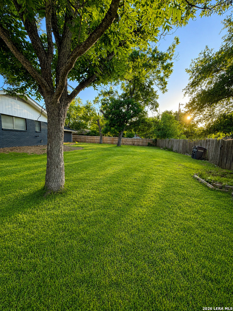 641 Richfield Drive Windcrest TX 78239