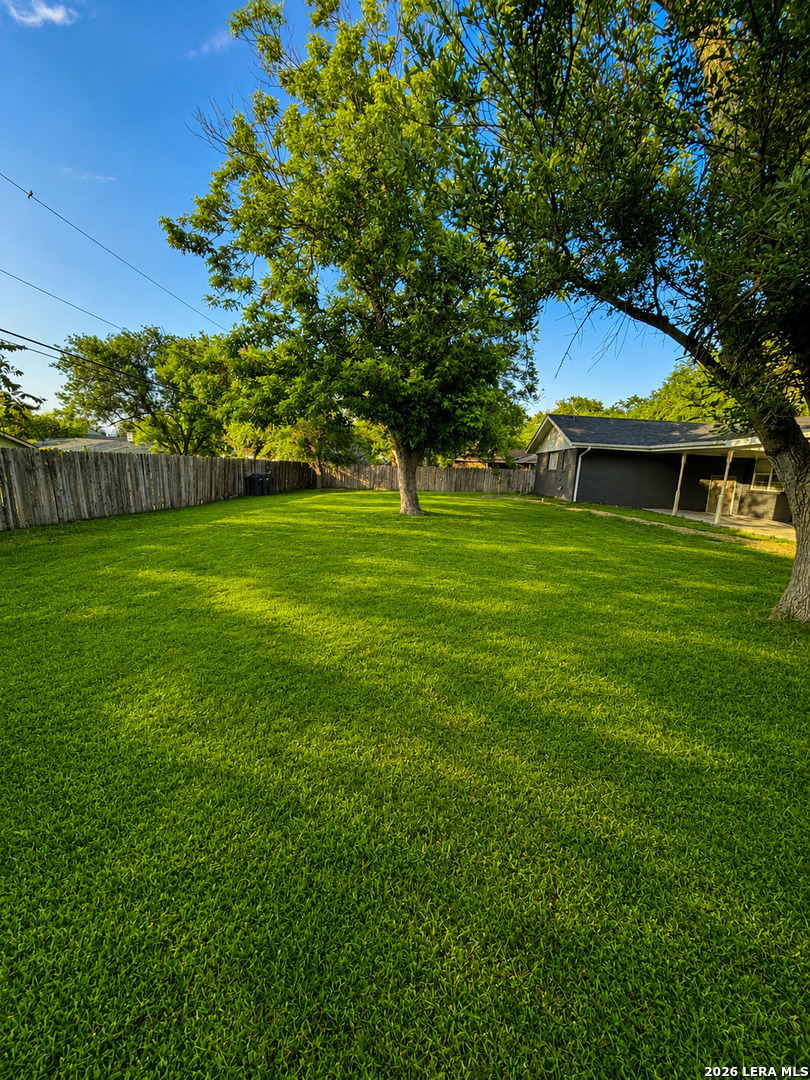 641 Richfield Drive Windcrest TX 78239