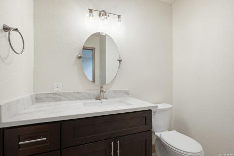 13539 Sleepy Oaks San Antonio TX 78253