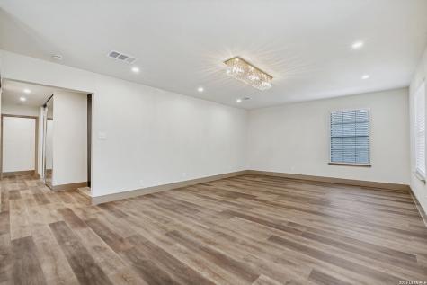 13539 Sleepy Oaks San Antonio TX 78253