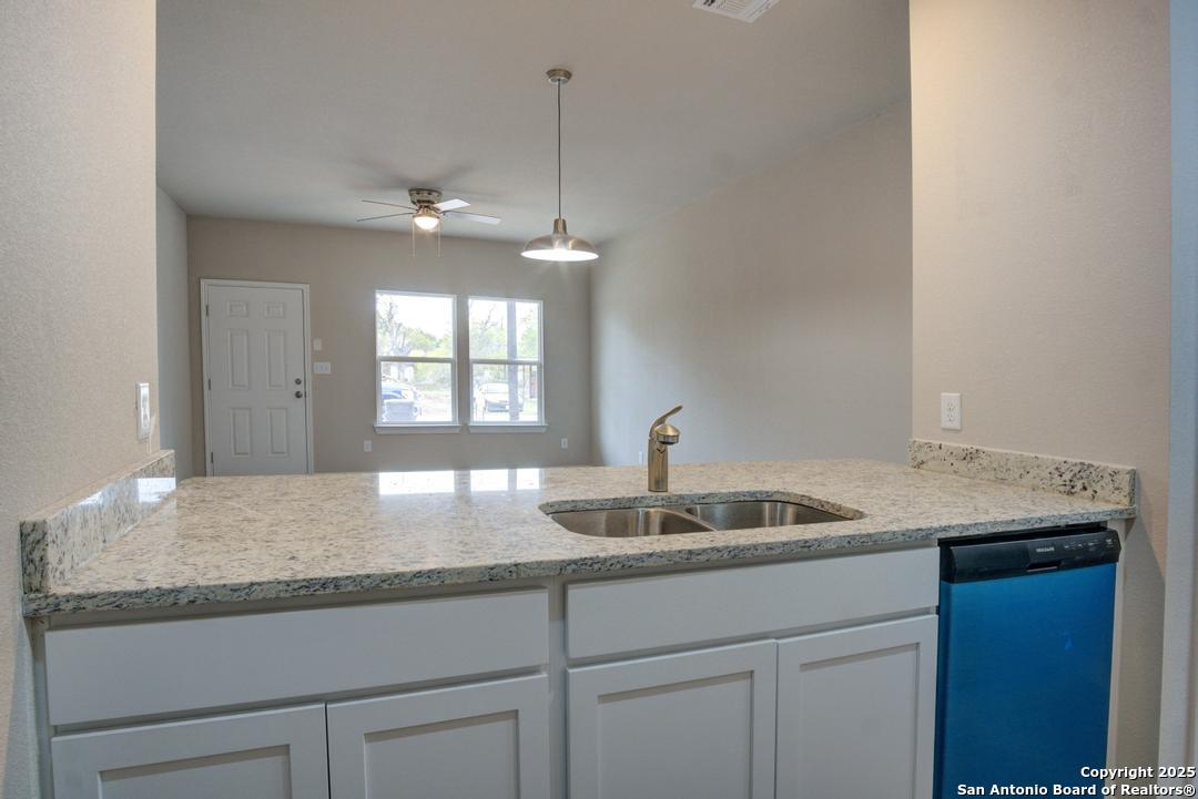 121 Lawton Street San Antonio TX 78237
