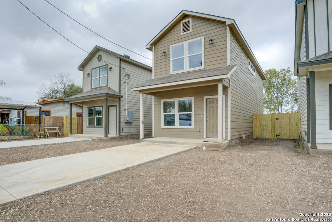121 Lawton Street San Antonio TX 78237