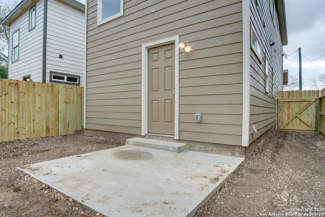121 Lawton Street San Antonio TX 78237