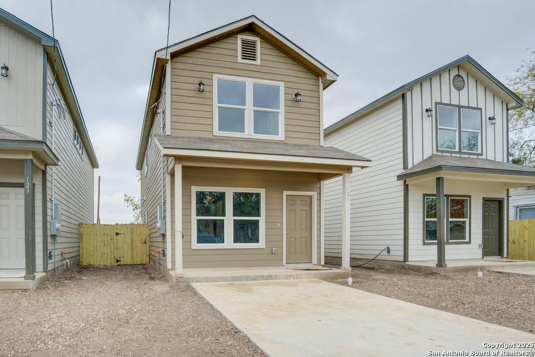 121 Lawton Street San Antonio TX 78237