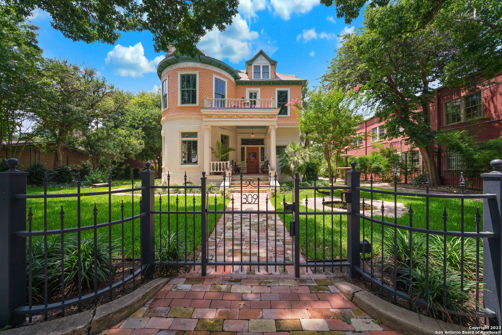 309 Madison San Antonio TX 78204