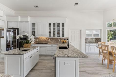 16 Highgate Drive San Antonio TX 78257