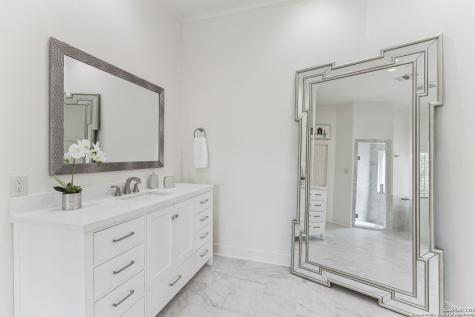 16 Highgate Drive San Antonio TX 78257