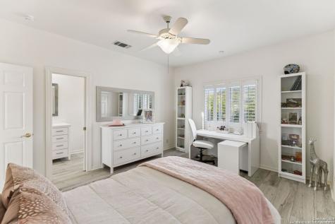 16 Highgate Drive San Antonio TX 78257