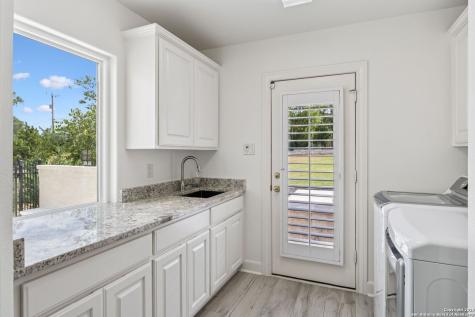 16 Highgate Drive San Antonio TX 78257