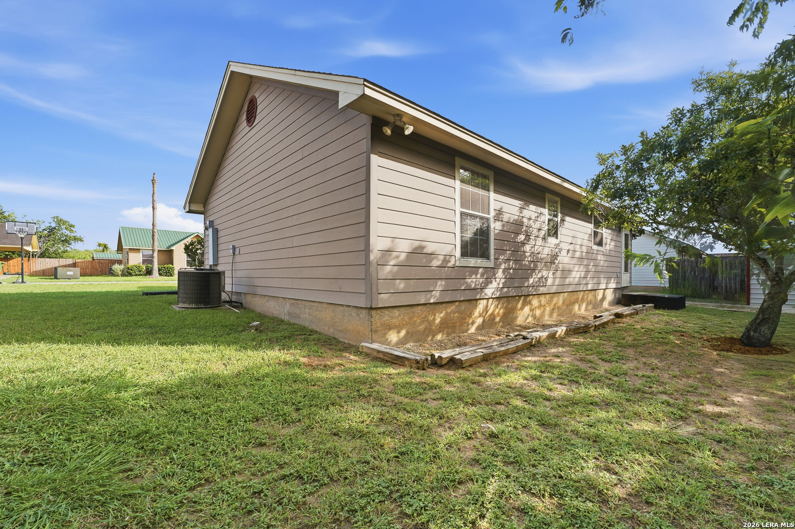 529 Guerra Lane Gonzales TX 78629