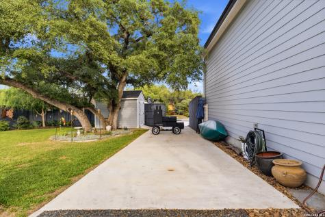 2551 Lakeshore Drive Canyon Lake TX 78133