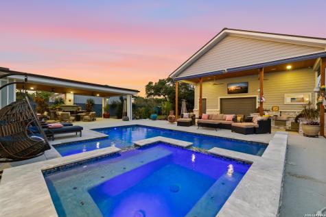 2551 Lakeshore Drive Canyon Lake TX 78133