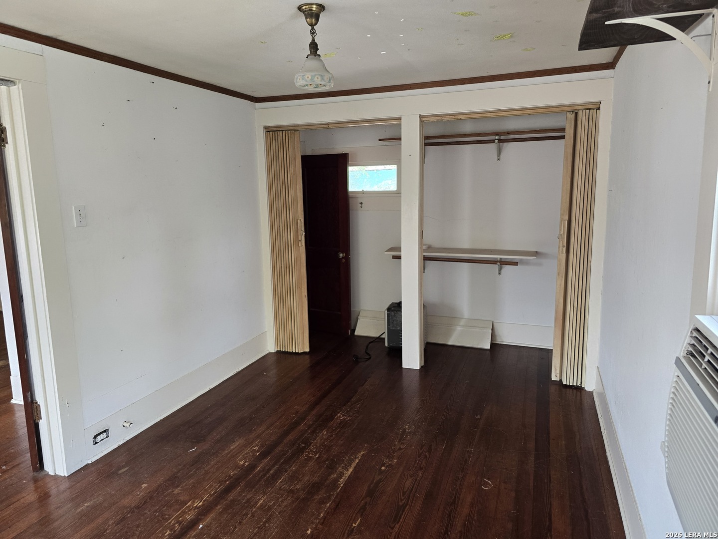 927 W Huisache San Antonio TX 78201