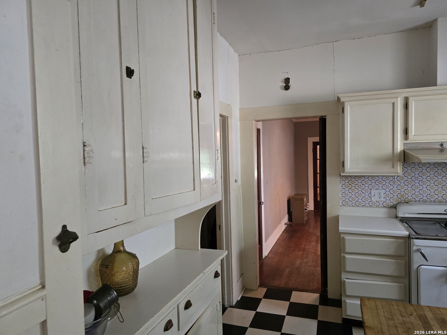 927 W Huisache San Antonio TX 78201