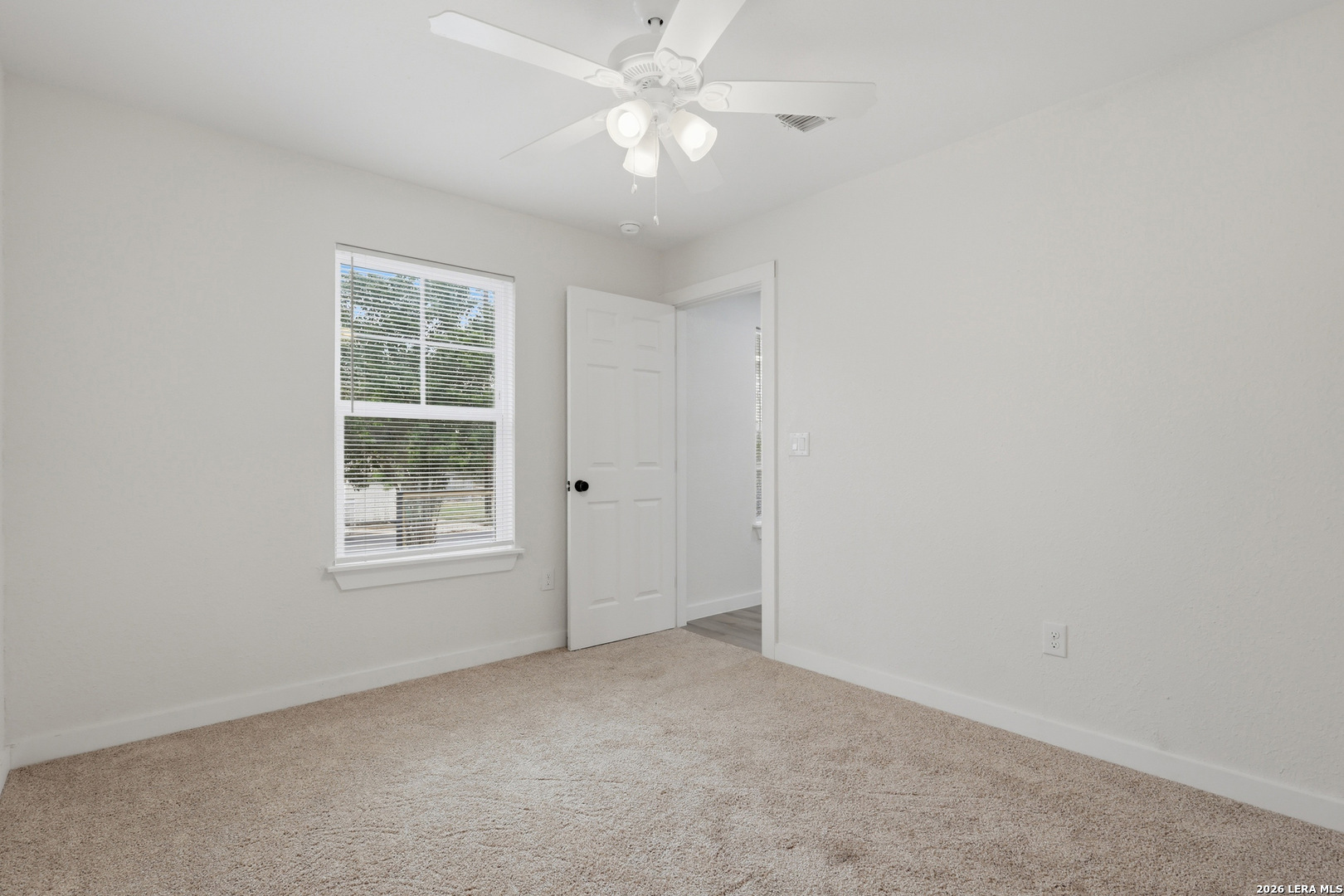 1422 Kayton San Antonio TX 78210