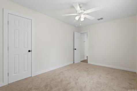 1422 Kayton San Antonio TX 78210