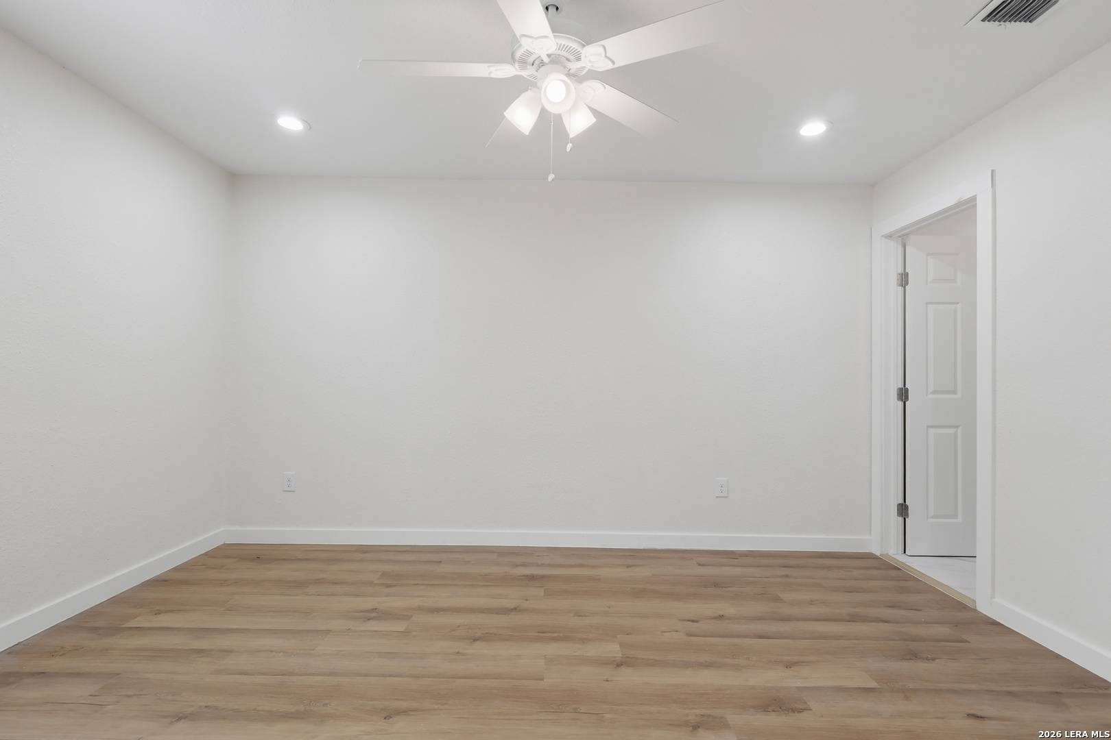 1422 Kayton San Antonio TX 78210