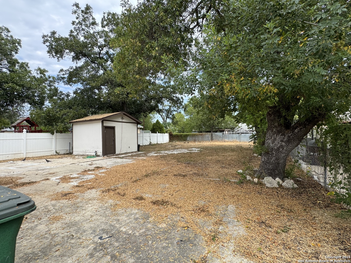 821 Leal San Antonio TX 78207