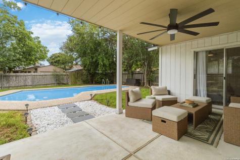 1734 Timber Oak Street San Antonio TX 78232