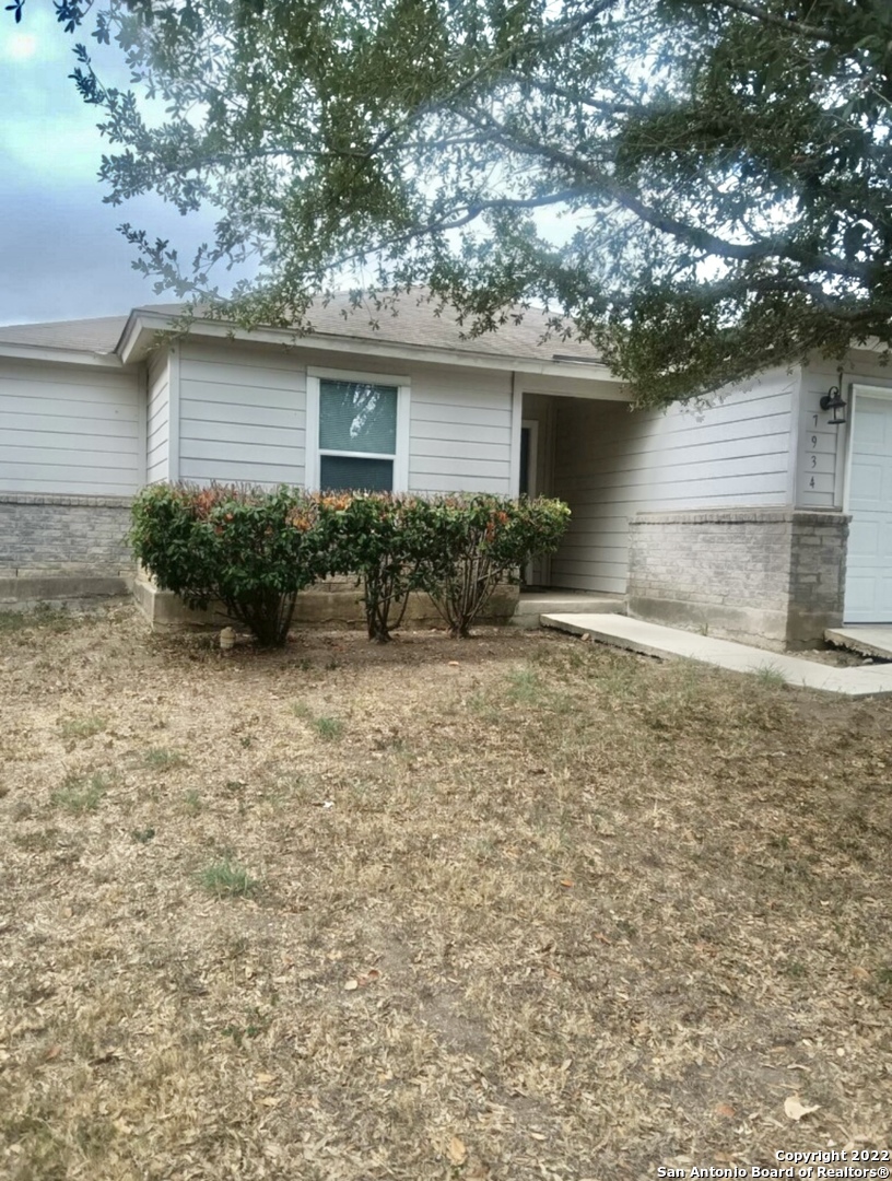 7934 Meadow Star San Antonio TX 78227