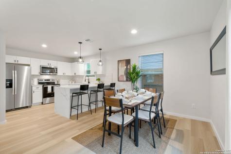 1104 S Gevers Street San Antonio TX 78203