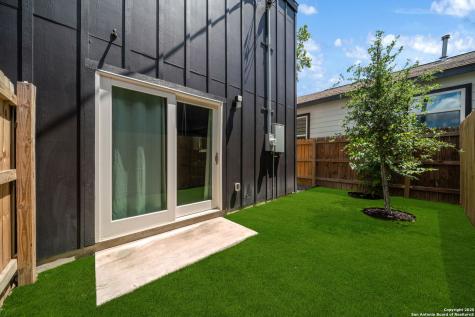 1104 S Gevers Street San Antonio TX 78203