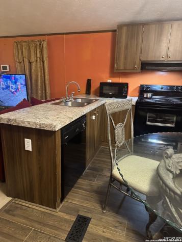 4223 Waterwood Pass Elmendorf TX 78112