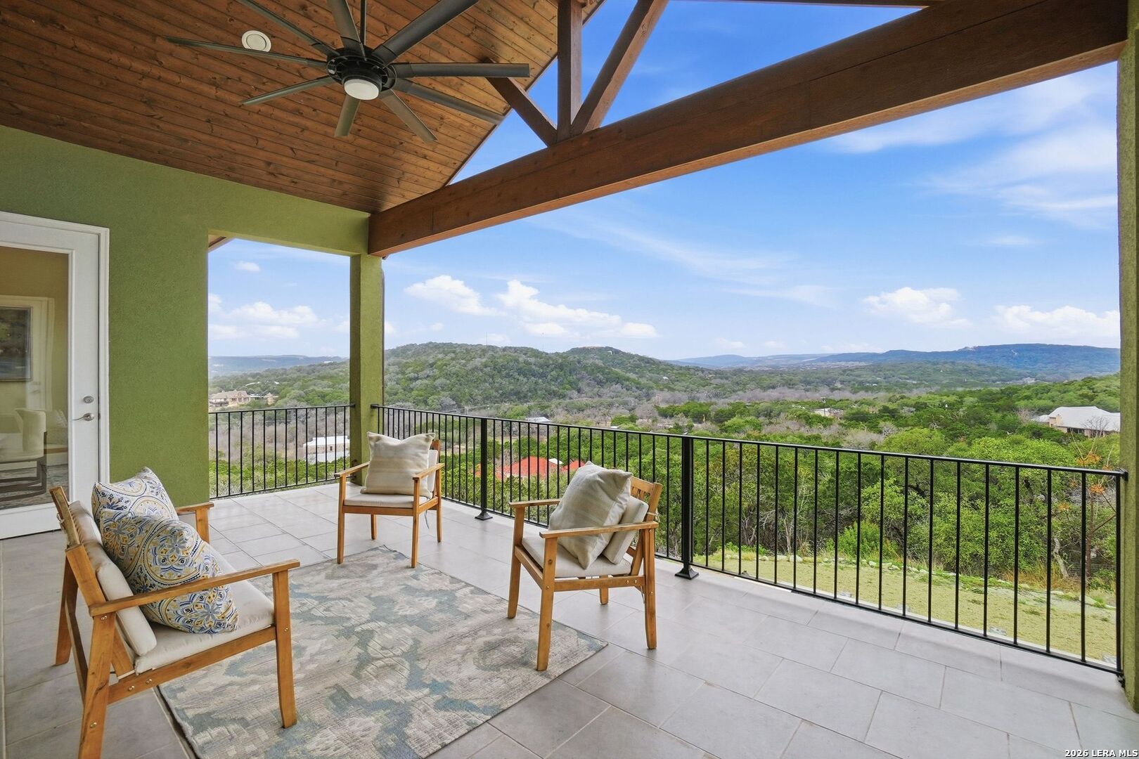 9889 Cash Mountain Helotes TX 78023