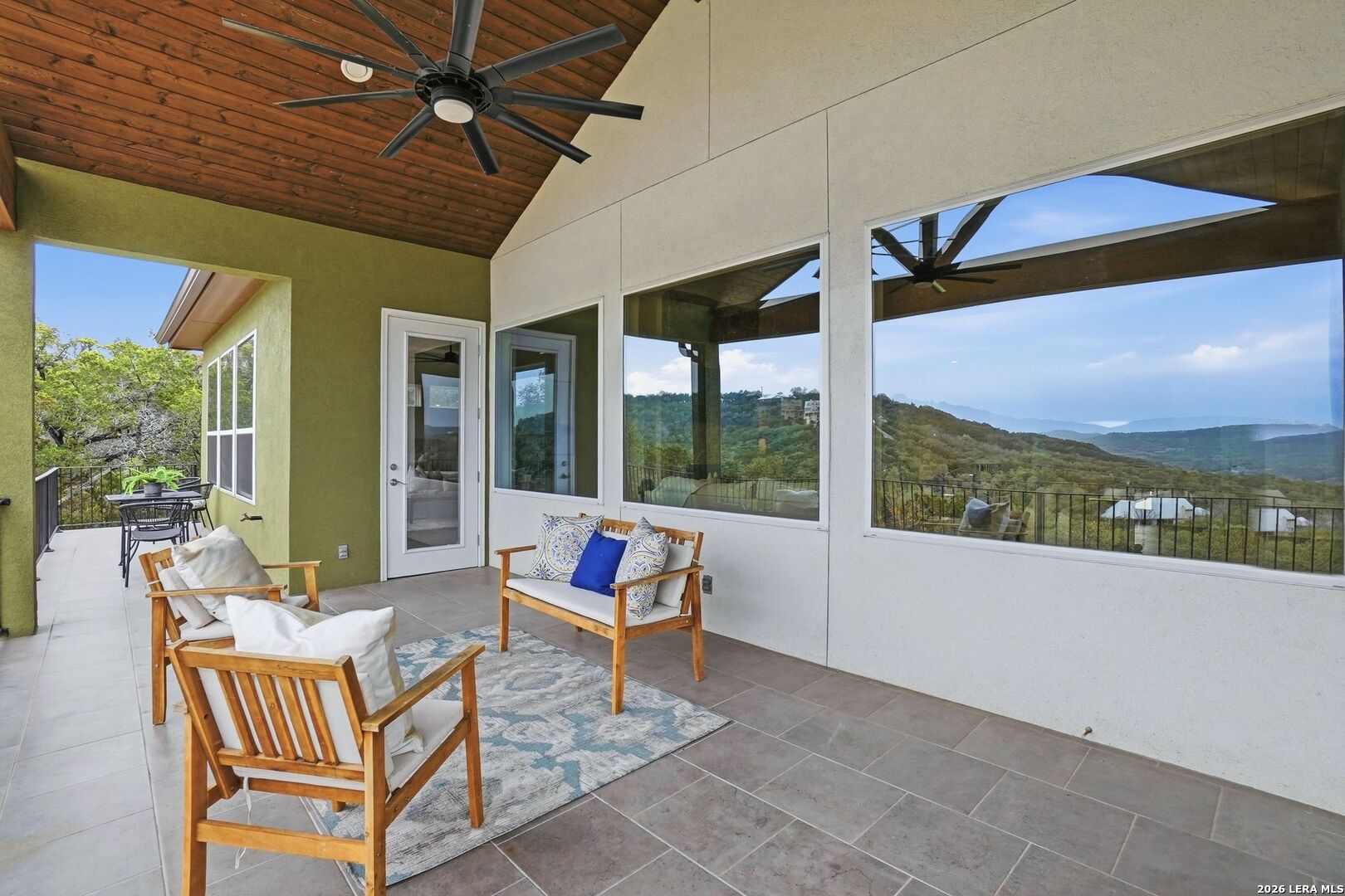 9889 Cash Mountain Helotes TX 78023