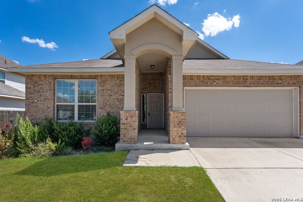314 Sika Way Schertz TX 78108
