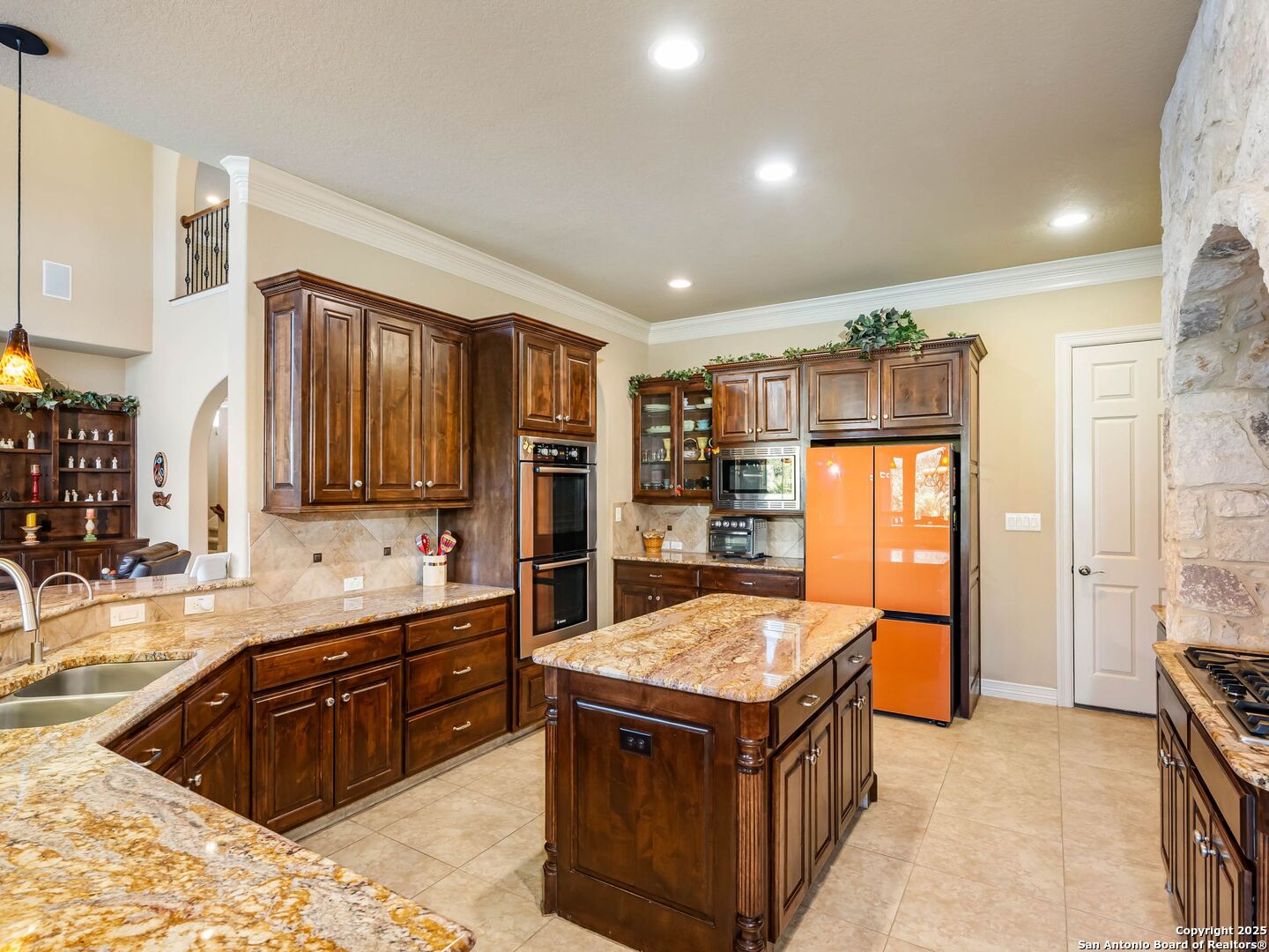 23719 Baker Hill San Antonio TX 78258