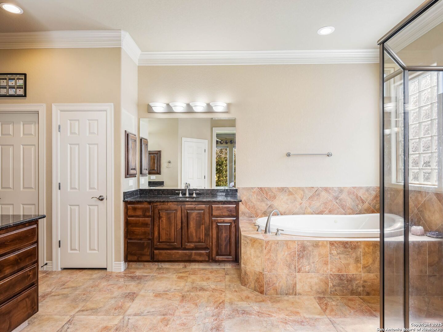 23719 Baker Hill San Antonio TX 78258