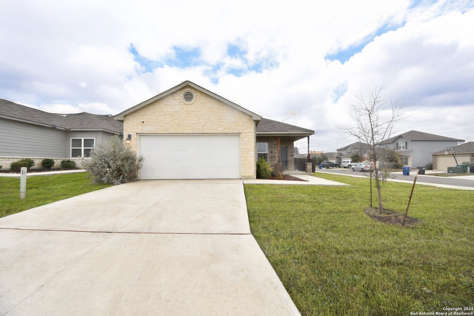 9003 Alvarado Bend San Antonio TX 78245