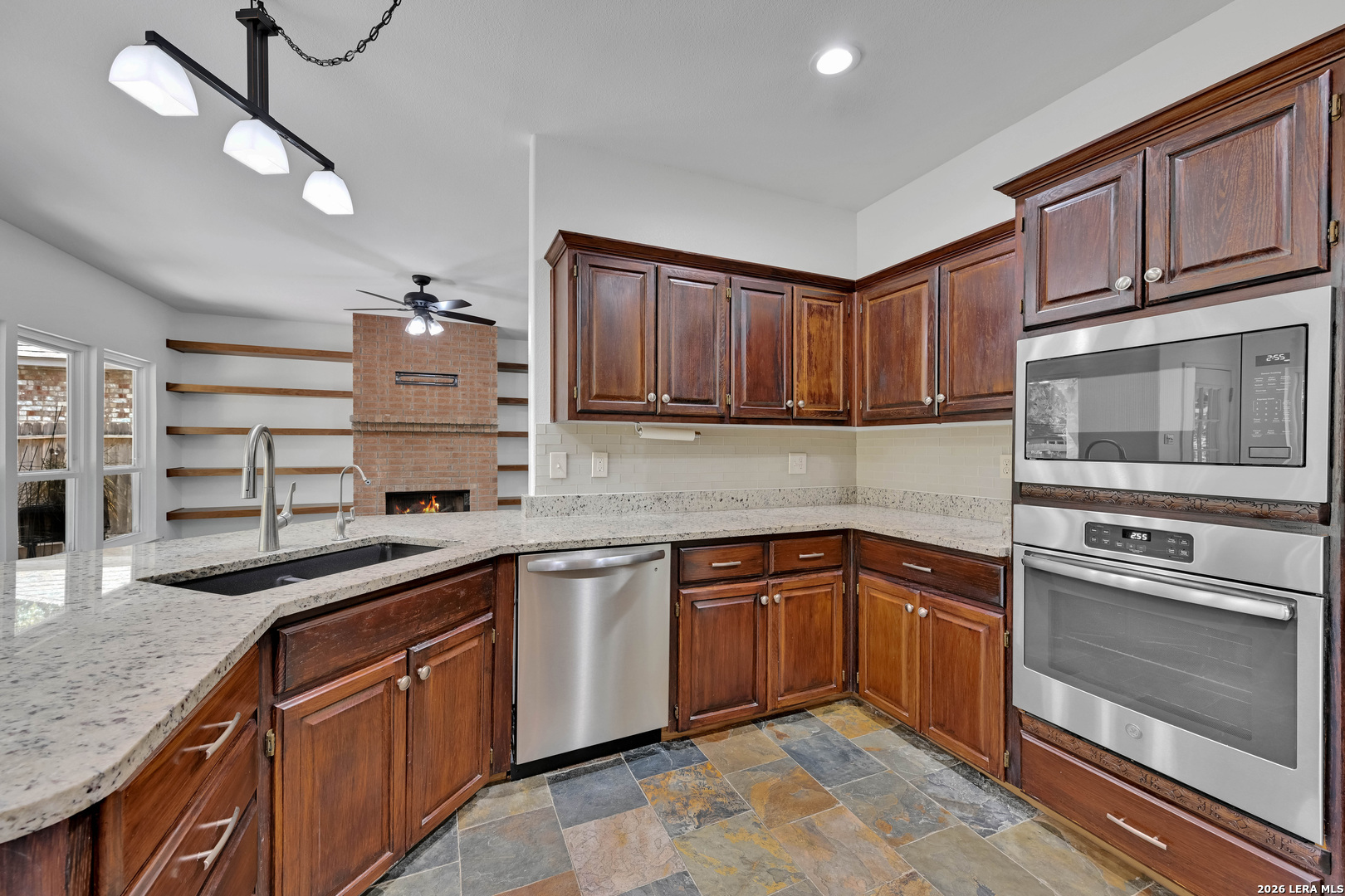 15010 Oak Briar San Antonio TX 78232