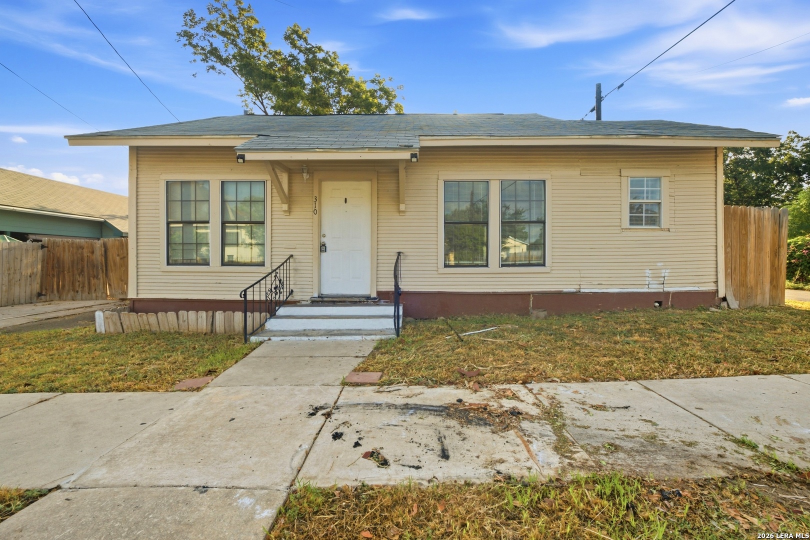 310 S Las Moras Street San Antonio TX 78207