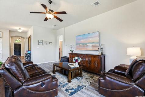 8155 Two Falls San Antonio TX 78255