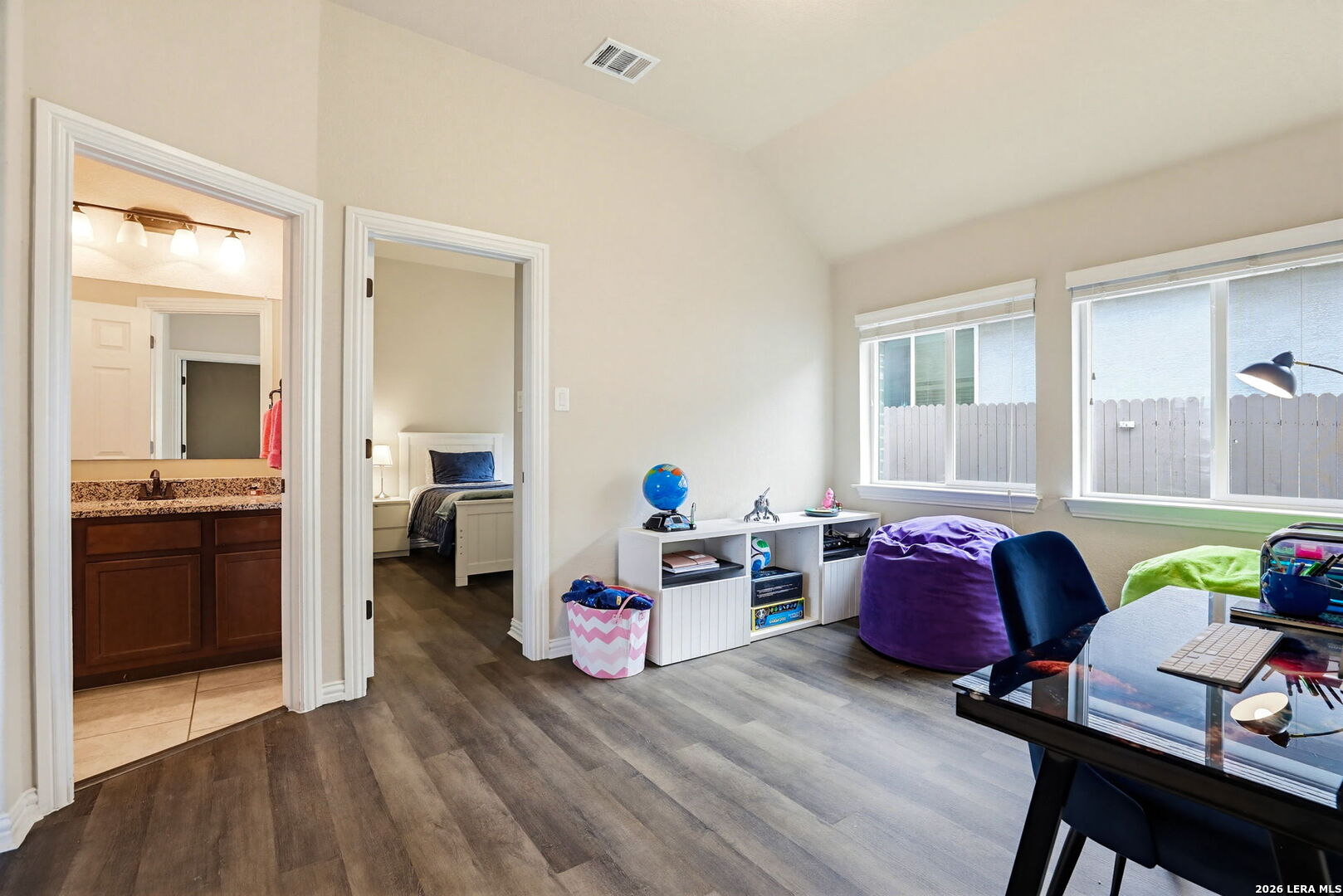 8155 Two Falls San Antonio TX 78255