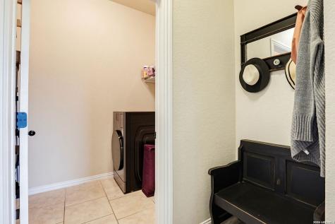 8155 Two Falls San Antonio TX 78255